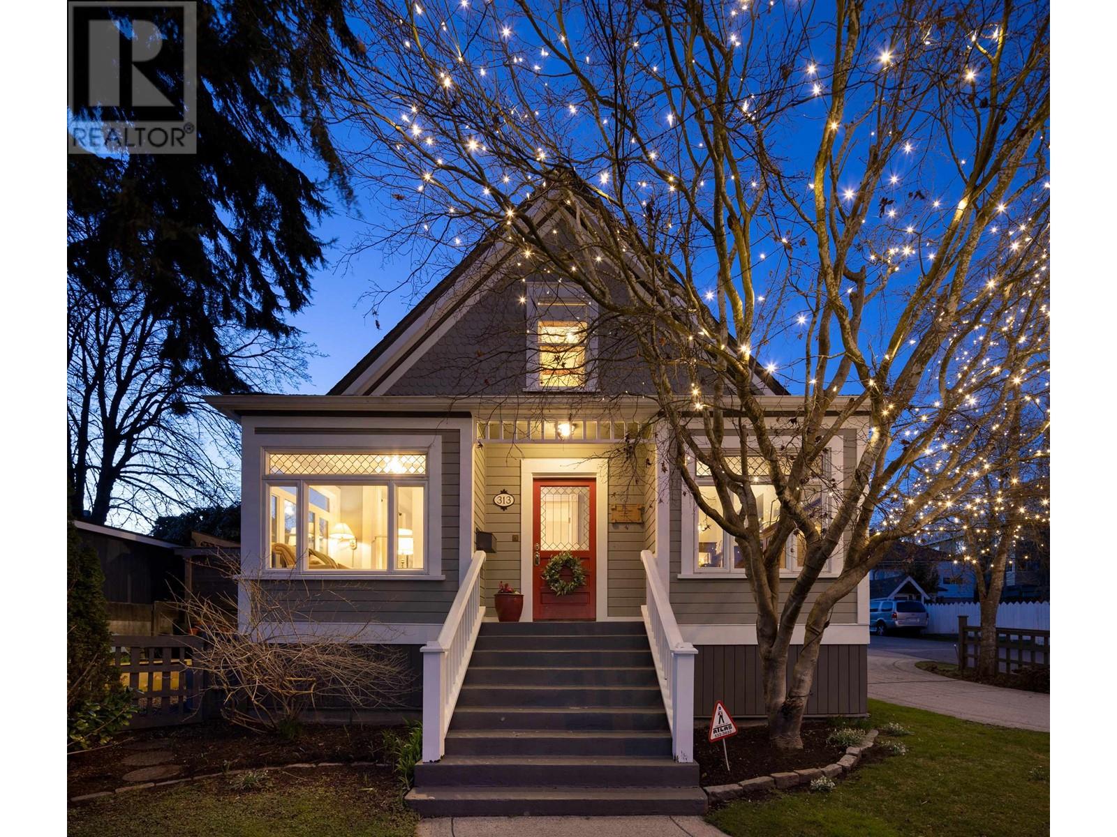 313 Warren Avenue, New Westminster, British Columbia  V3L 1L5 - Photo 40 - R2976345