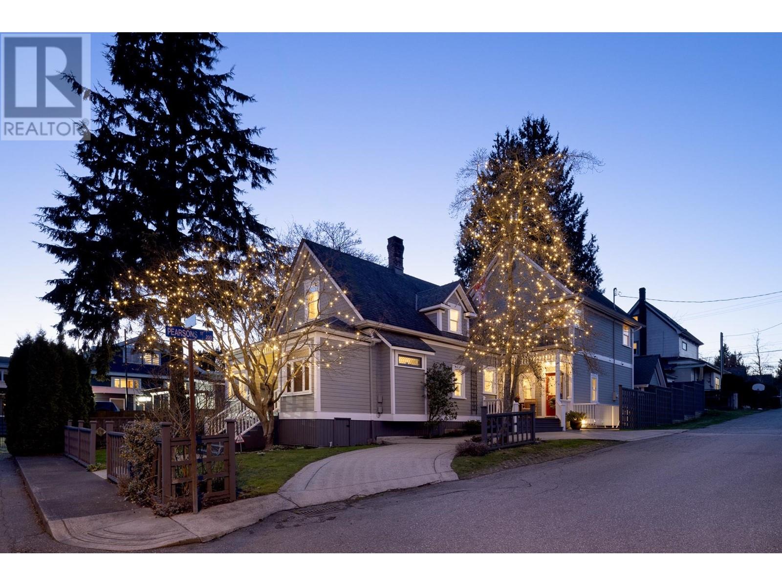 313 WARREN AVENUE, new westminster, British Columbia