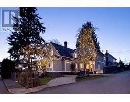 313 WARREN AVENUE, New Westminster, British Columbia