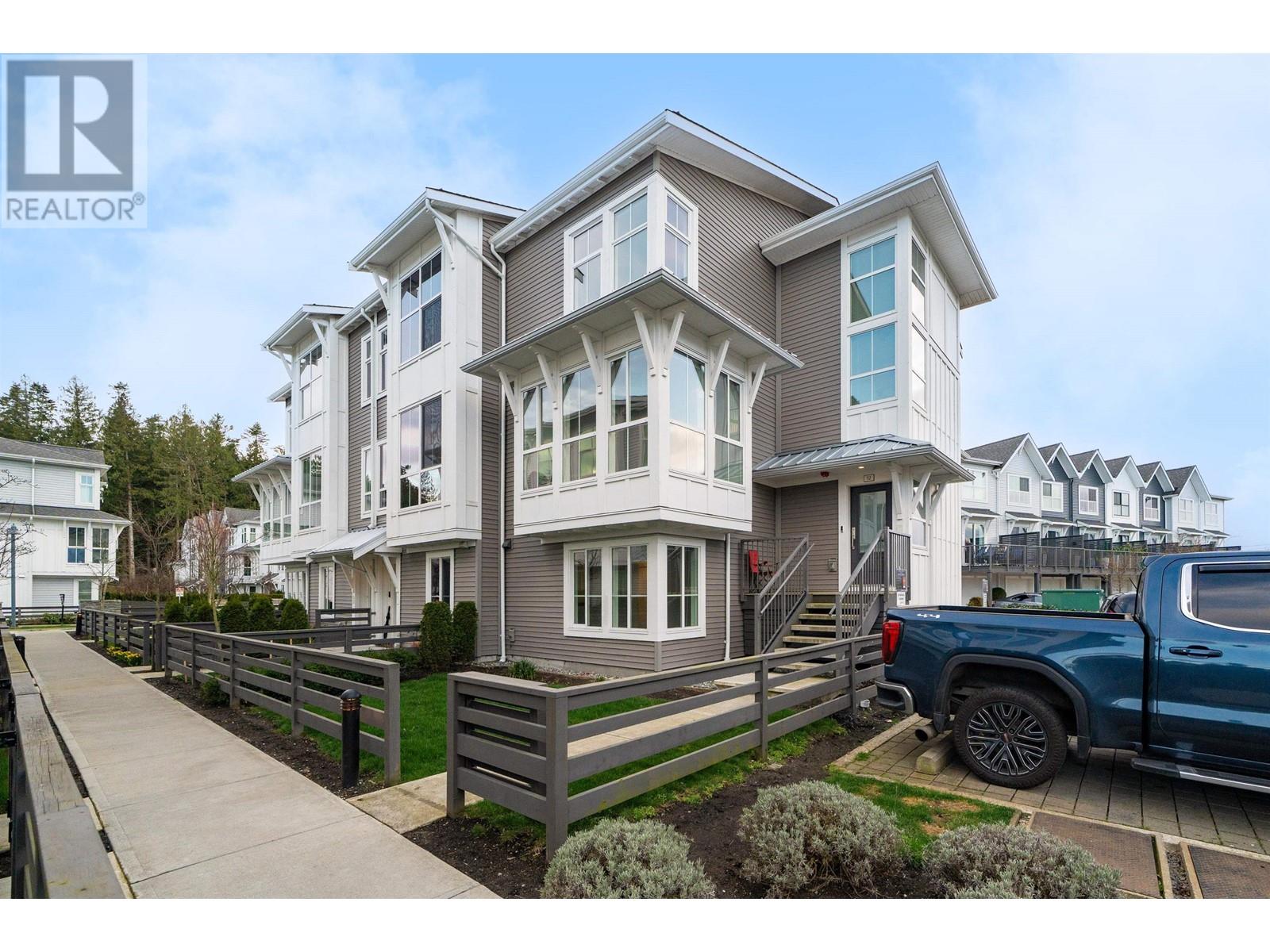 Property at 12 4656 ORCA WAY image 1