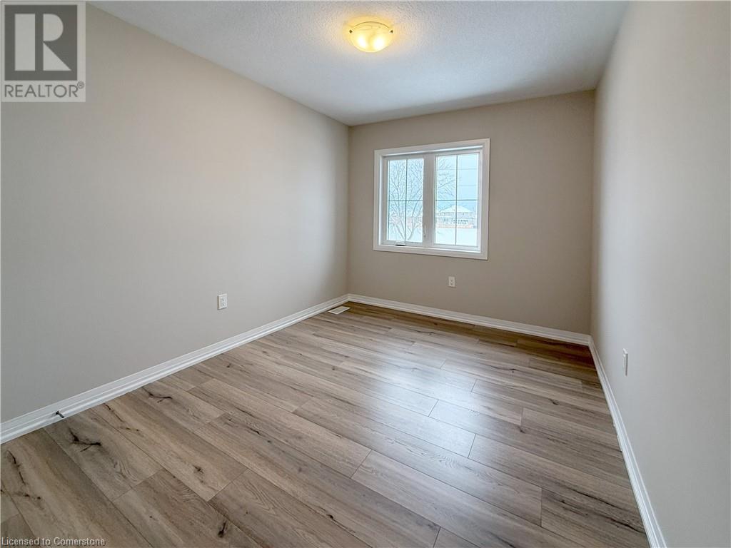 Photo 9 of 34 for 40 Middleton Street