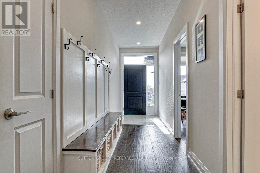 Photo 5 of 33 for 72 - 383 Daventry Way