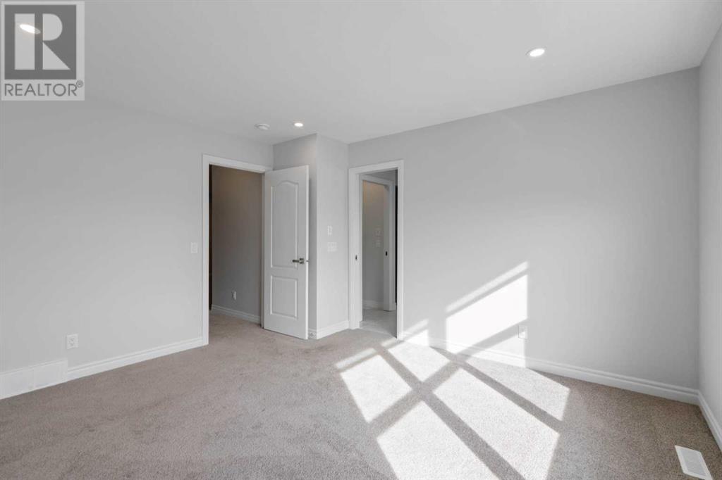 240 Seton Villas Se, Calgary, Alberta  T3M 3M2 - Photo 25 - A2201346