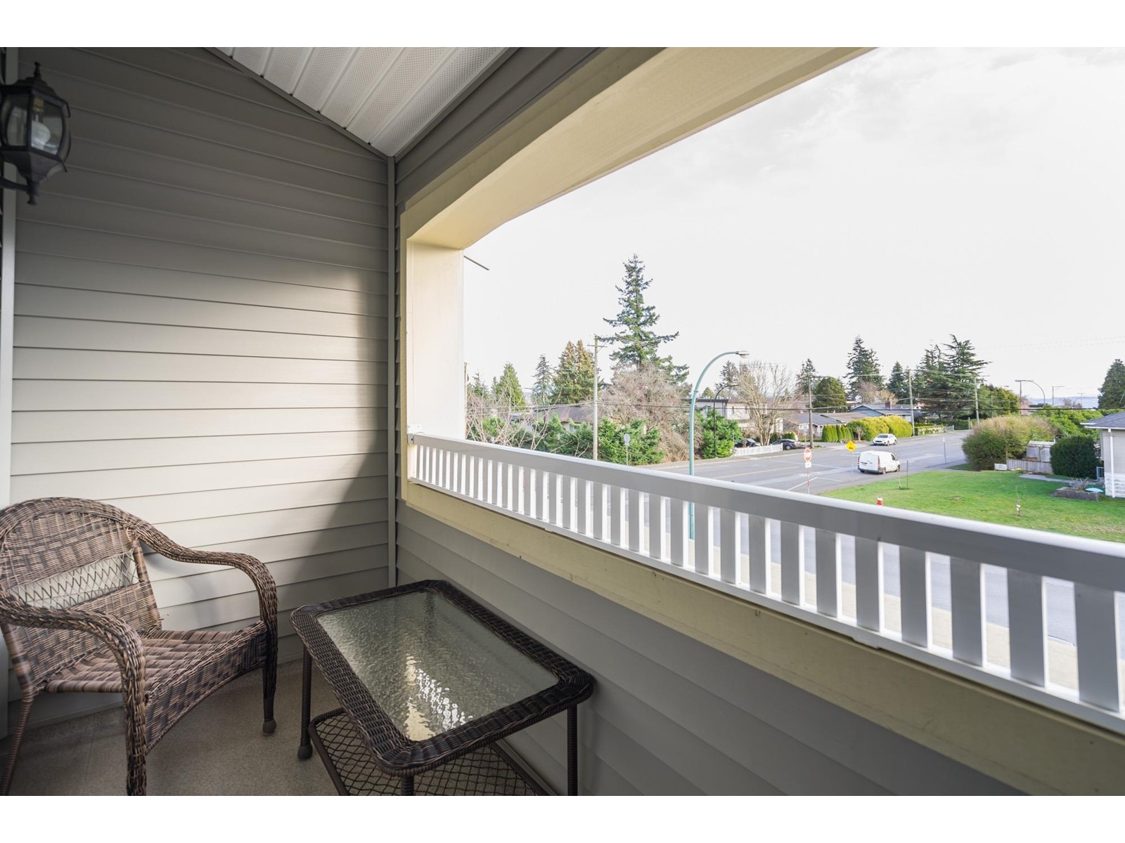 15589 Thrift Avenue, White Rock, British Columbia  V4B 2L8 - Photo 19 - R2978841