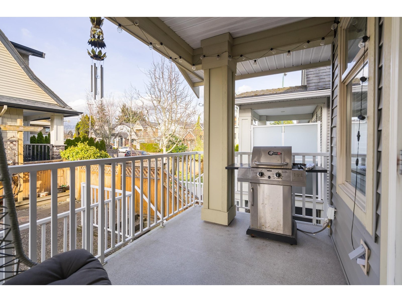 15589 Thrift Avenue, White Rock, British Columbia  V4B 2L8 - Photo 33 - R2978841