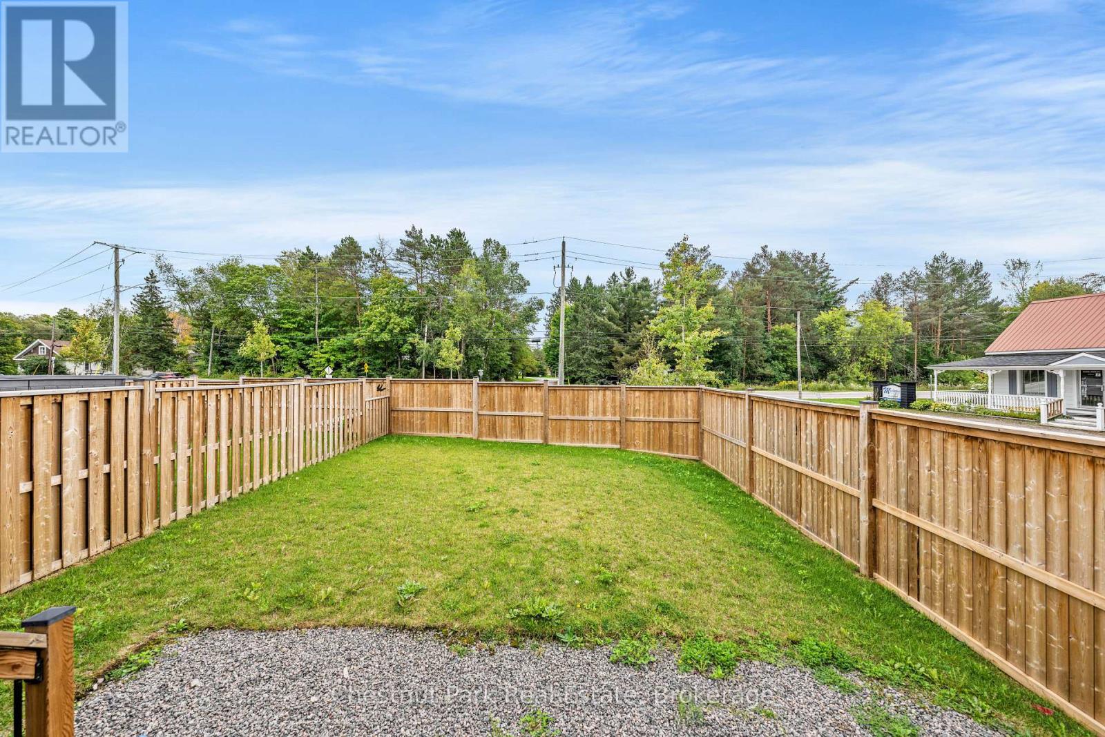 181 Anglo Street, Bracebridge, Ontario  P1L 2H3 - Photo 37 - X12031273