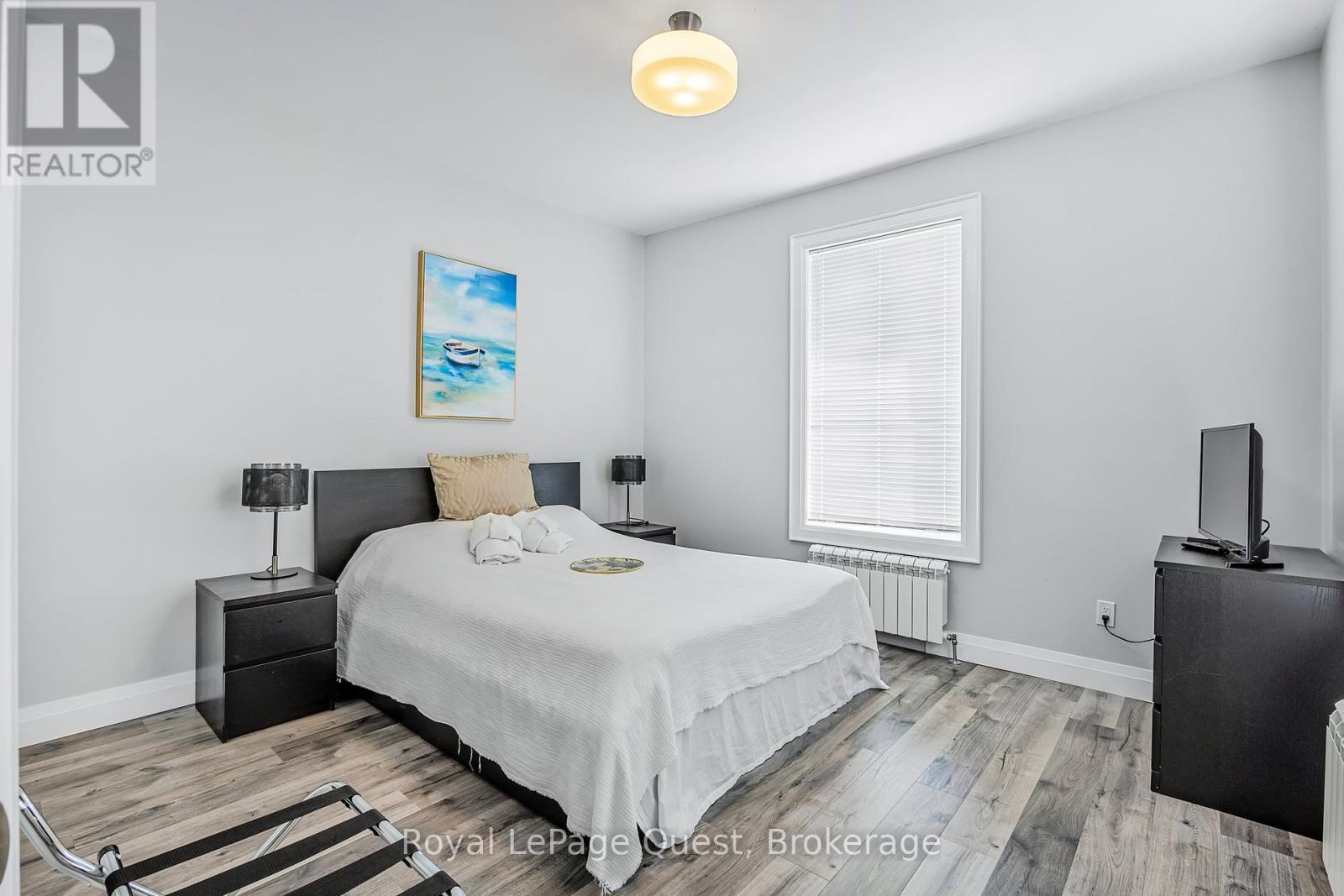 214 Mississaga Street W, Orillia, Ontario  L3V 3B5 - Photo 27 - S12031330