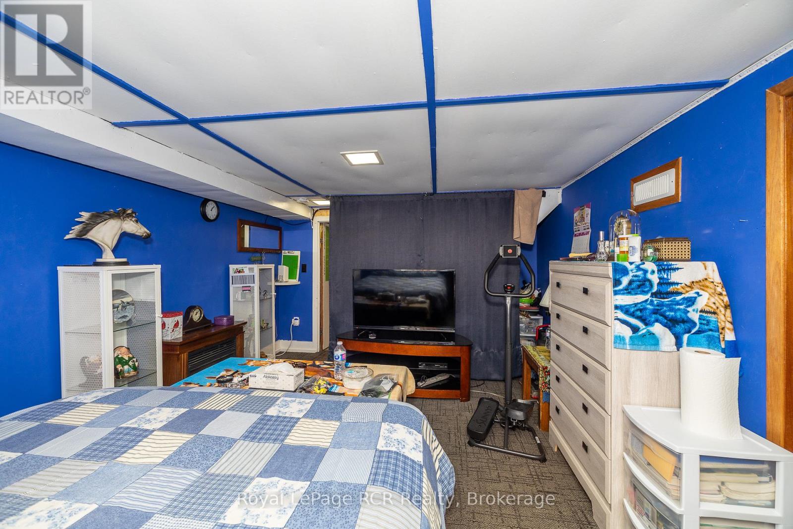 807 7th Avenue E, Owen Sound, Ontario  N4K 2Y4 - Photo 22 - X12031349