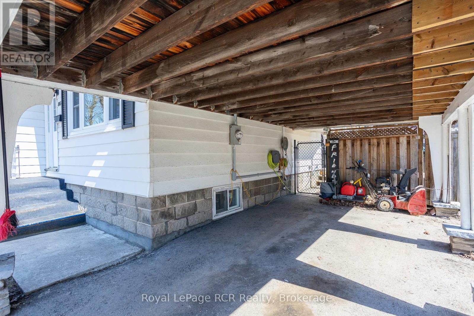 807 7th Avenue E, Owen Sound, Ontario  N4K 2Y4 - Photo 36 - X12031349