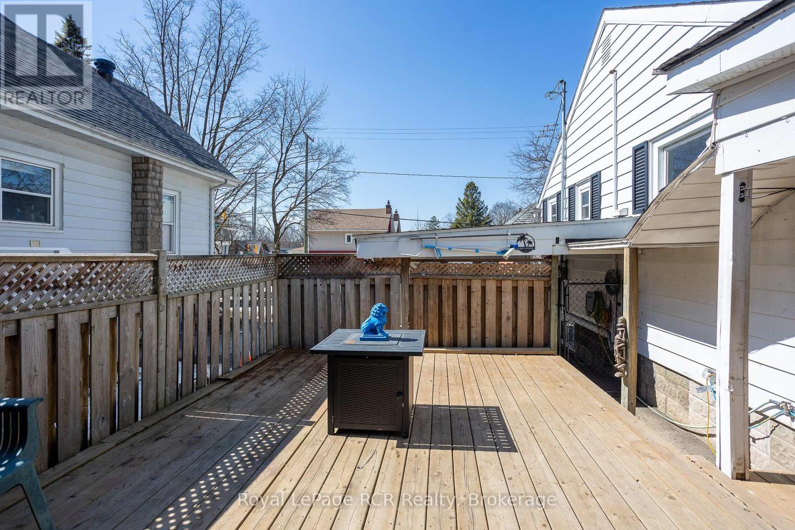 807 7th Avenue E, Owen Sound, Ontario  N4K 2Y4 - Photo 38 - X12031349