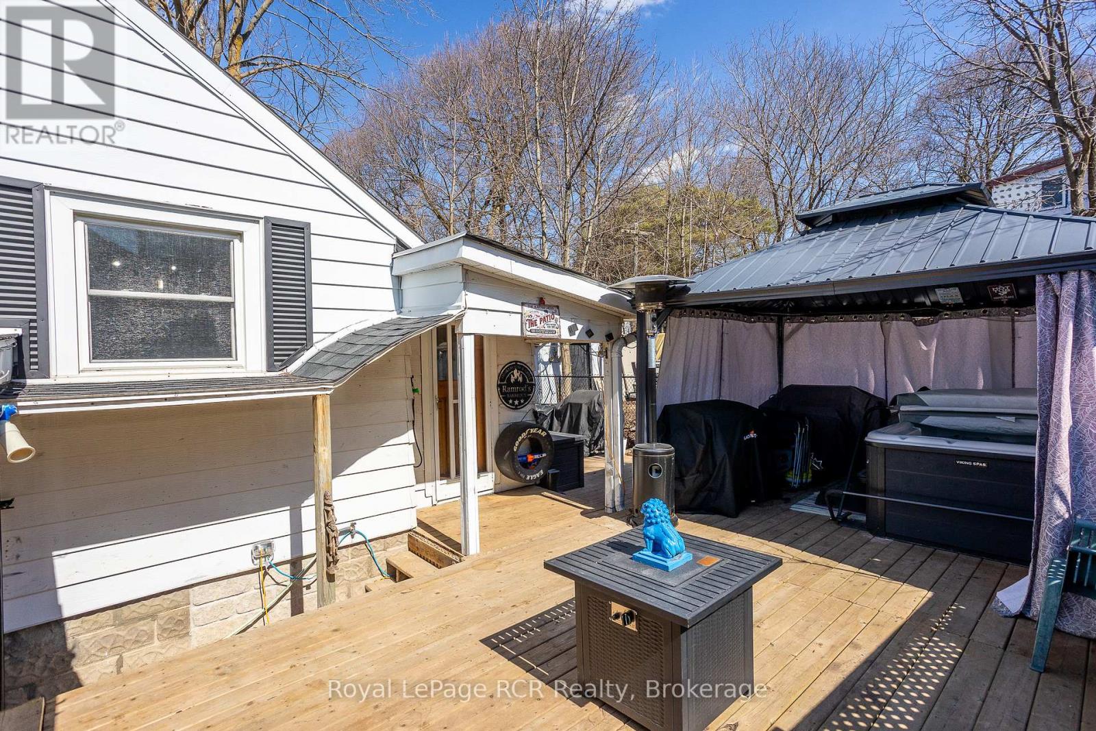 807 7th Avenue E, Owen Sound, Ontario  N4K 2Y4 - Photo 39 - X12031349
