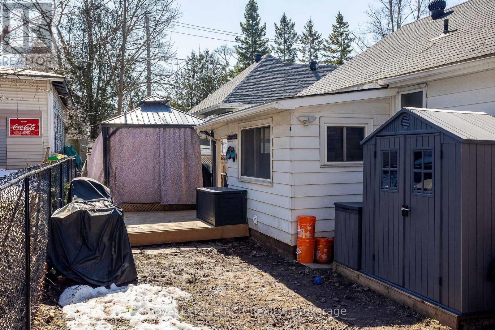 807 7th Avenue E, Owen Sound, Ontario  N4K 2Y4 - Photo 42 - X12031349