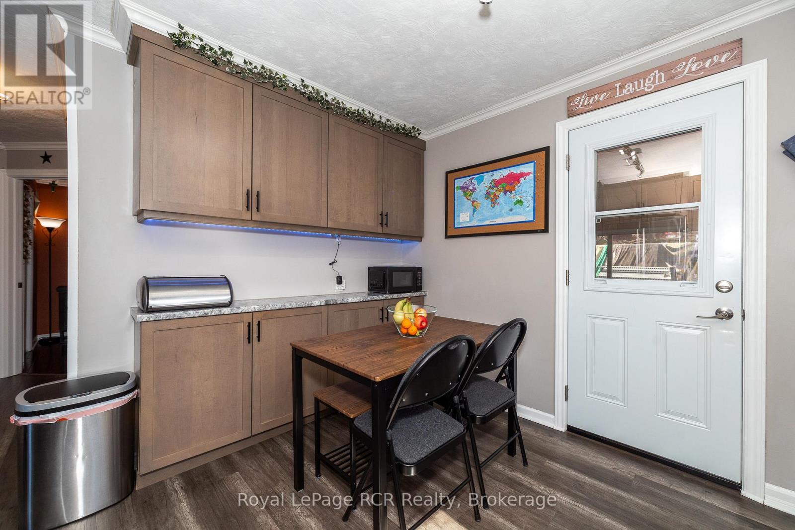807 7th Avenue E, Owen Sound, Ontario  N4K 2Y4 - Photo 7 - X12031349