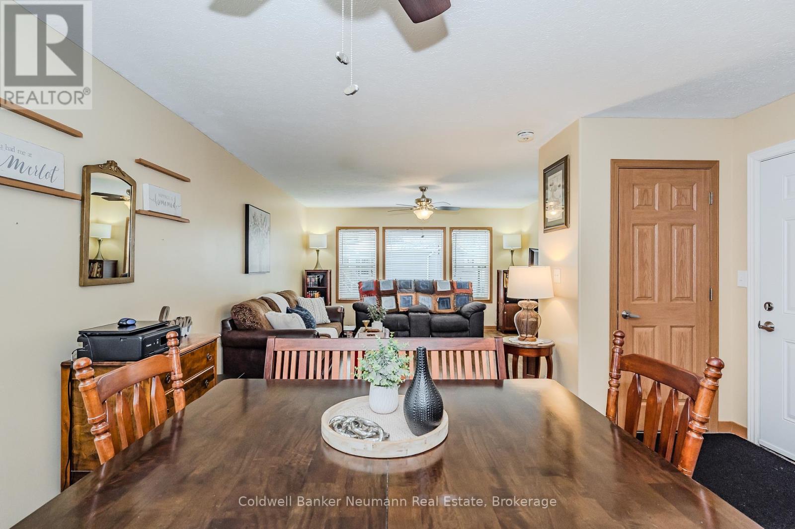 41 Cedarbush Crescent, Puslinch, Ontario  N0B 2J0 - Photo 8 - X12031397
