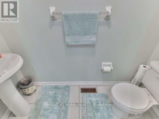 Property at 3 WOODSMERE COURT image 5