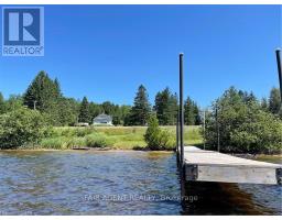 2442 HIGHWAY 520, Magnetawan, Ontario