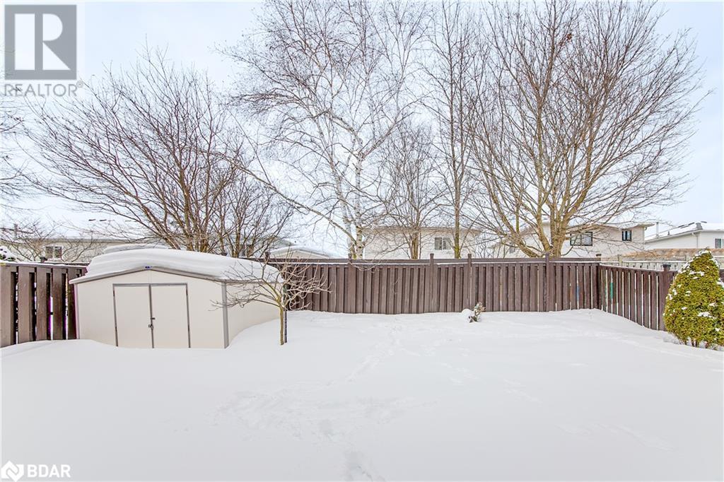 24 Twiss Drive, Barrie, Ontario  L4N 8P3 - Photo 35 - 40703227
