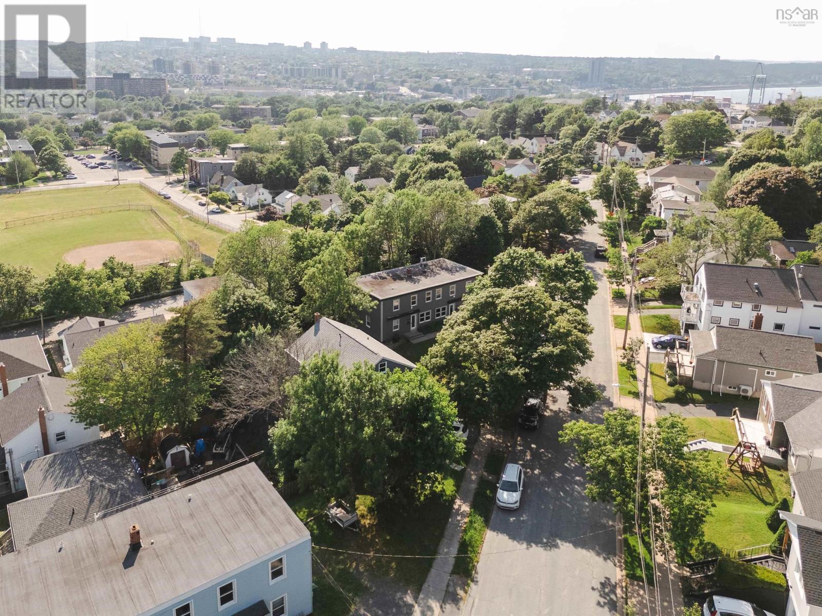 3420/3430 Claremont Street, Halifax, Nova Scotia  B3L 3L7 - Photo 3 - 202505387