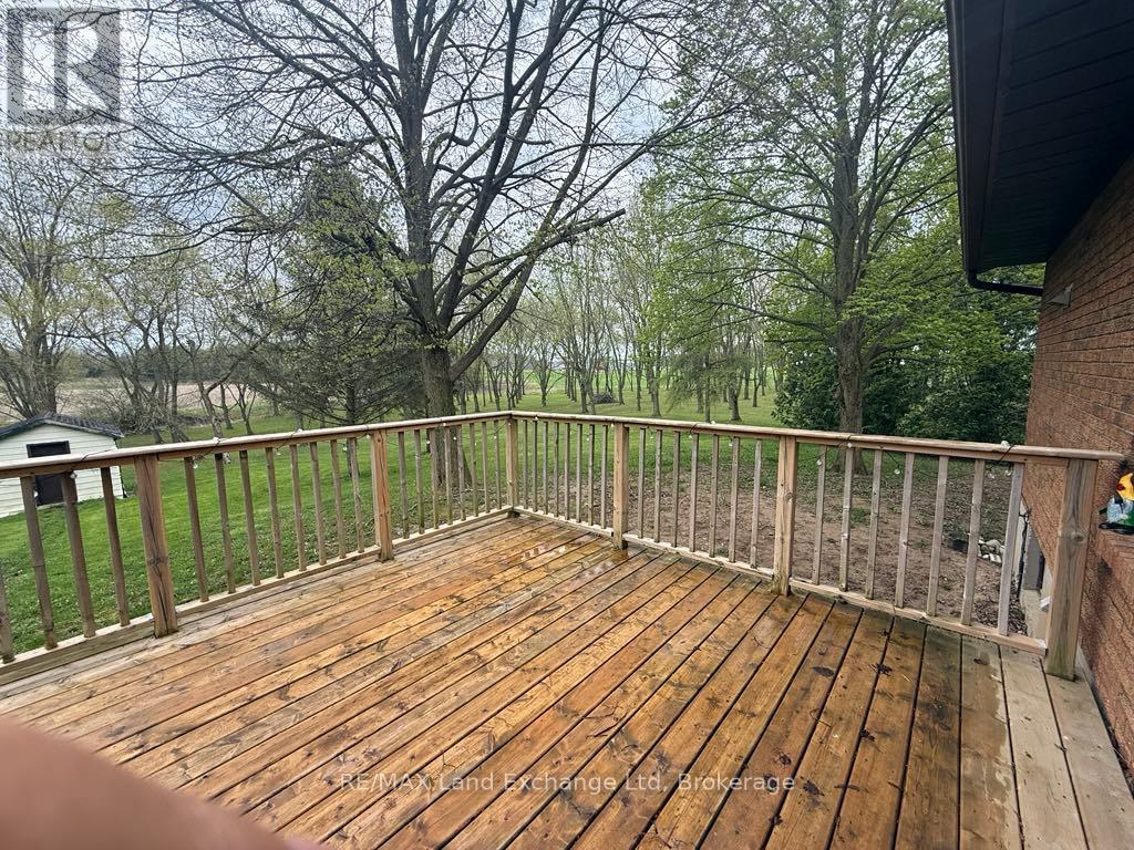 4019 Switzer Drive, Southwest Middlesex, Ontario  N0L 1M0 - Photo 29 - X12031456