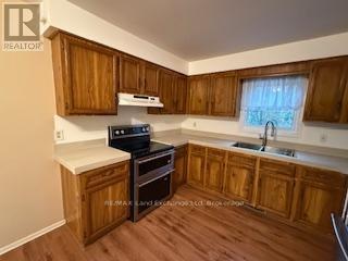4019 Switzer Drive, Southwest Middlesex, Ontario  N0L 1M0 - Photo 7 - X12031456