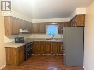 4019 Switzer Drive, Southwest Middlesex, Ontario  N0L 1M0 - Photo 8 - X12031456