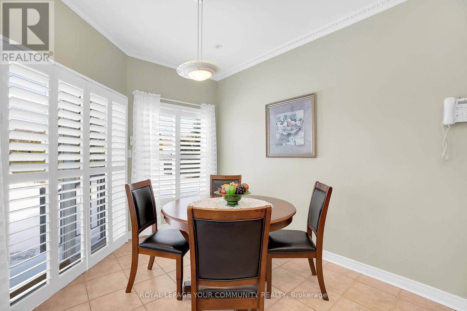 176 Laurentian Boulevard, Vaughan, Ontario  L6A 2V6 - Photo 11 - N12031021
