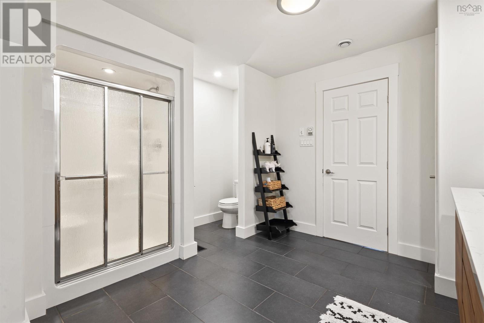 4 Rockpoint Court, Bedford, Nova Scotia  B4A 4M3 - Photo 24 - 202505388