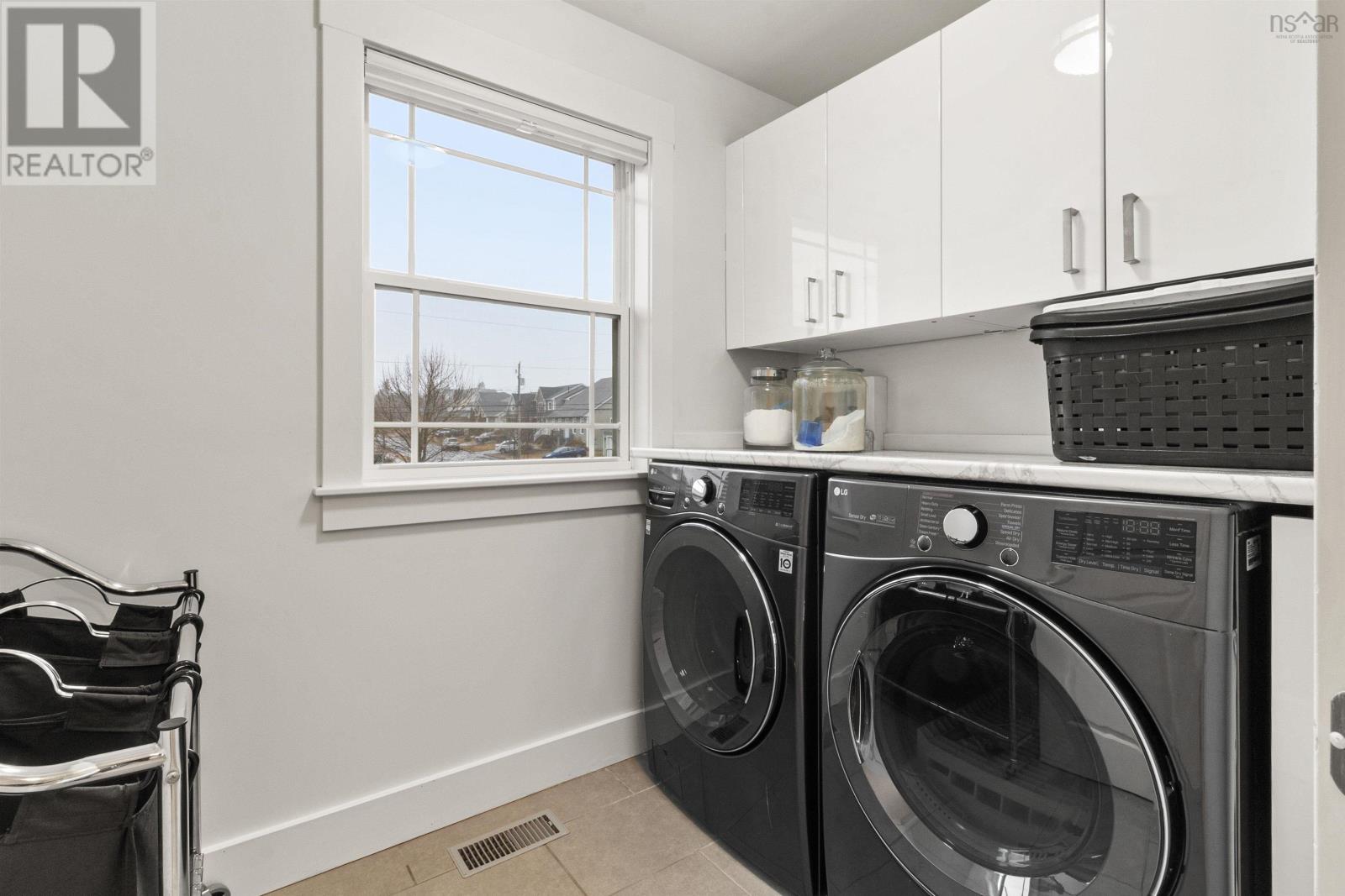 4 Rockpoint Court, Bedford, Nova Scotia  B4A 4M3 - Photo 31 - 202505388