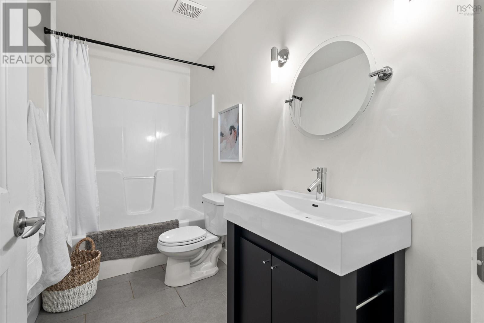 4 Rockpoint Court, Bedford, Nova Scotia  B4A 4M3 - Photo 38 - 202505388