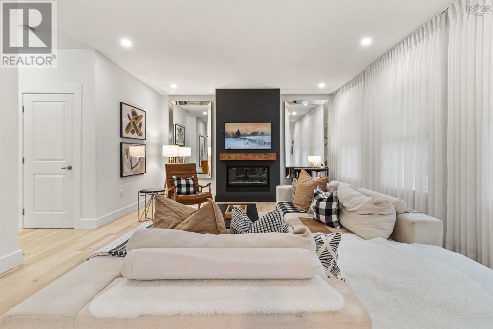 4 Rockpoint Court, Bedford, Nova Scotia  B4A 4M3 - Photo 4 - 202505388