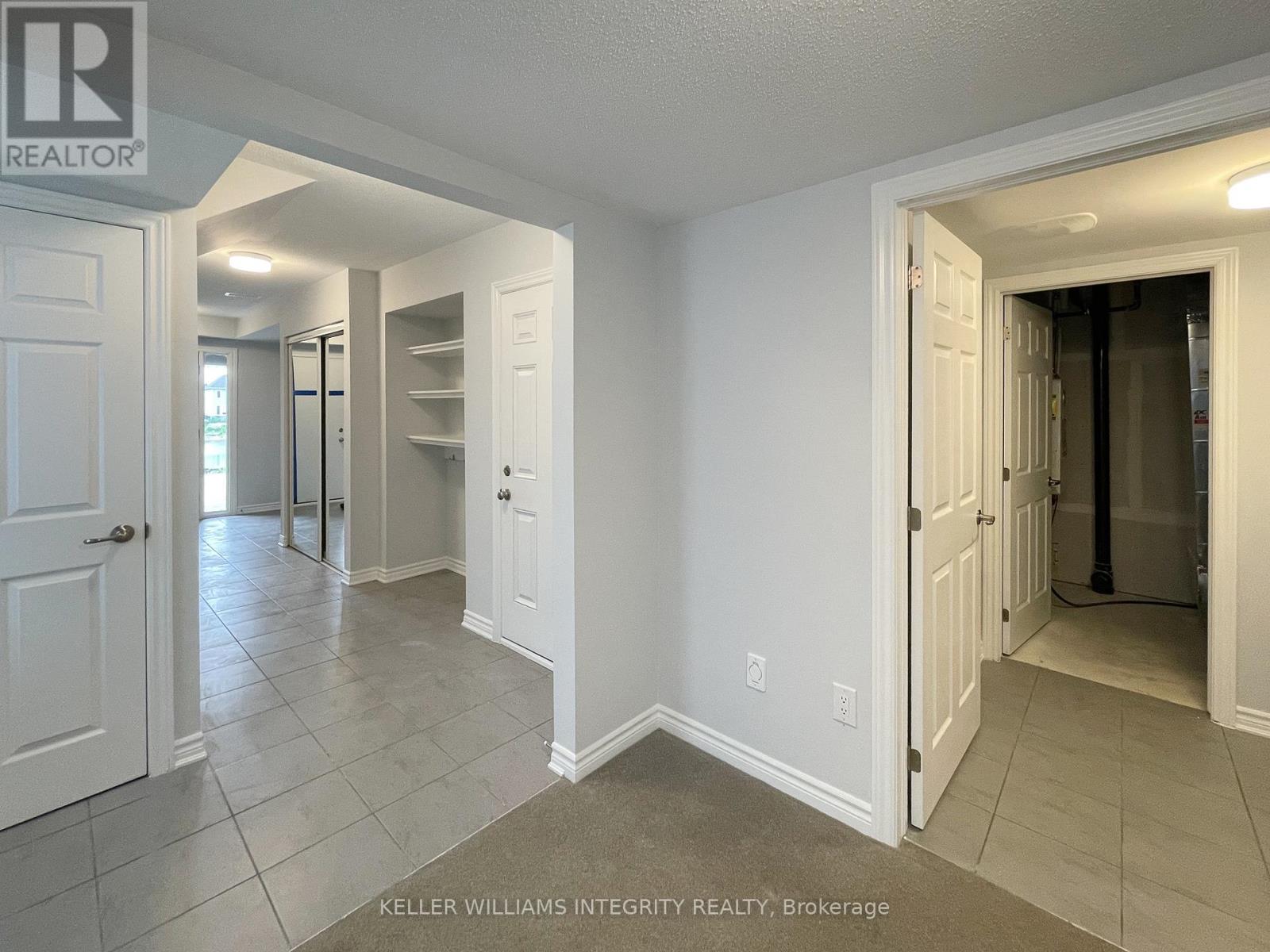 Property at 610 DAMSON GARDENS GROVE image 4