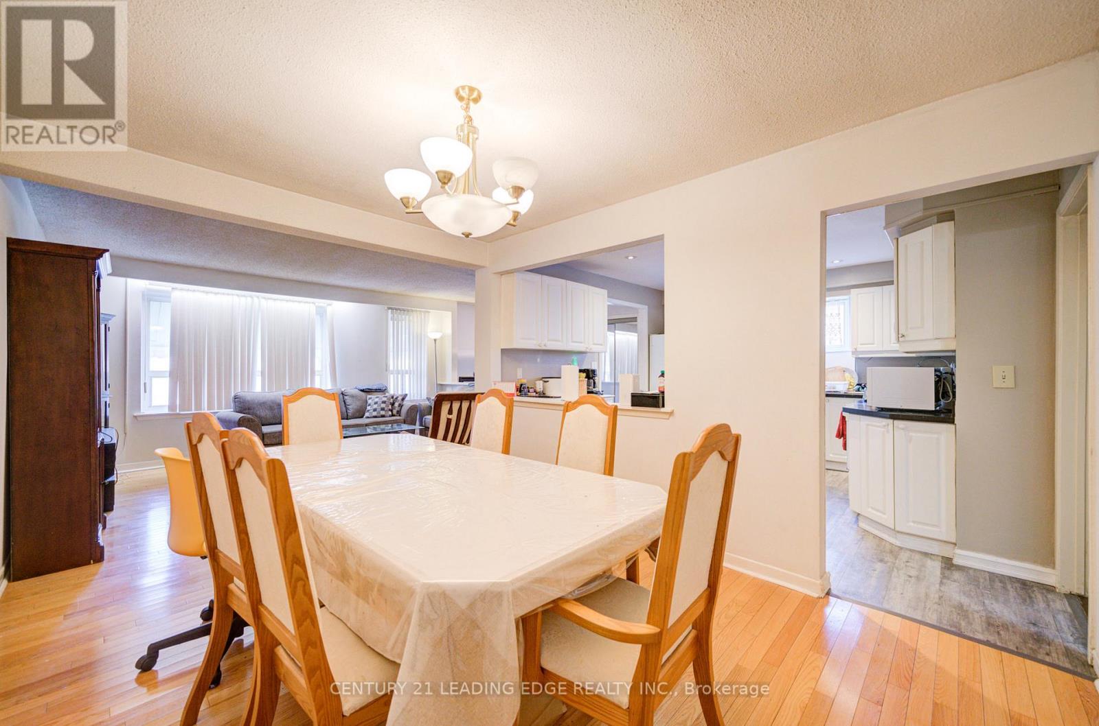 7 Lebos Road, Toronto, Ontario  M2H 2L8 - Photo 10 - C12031490