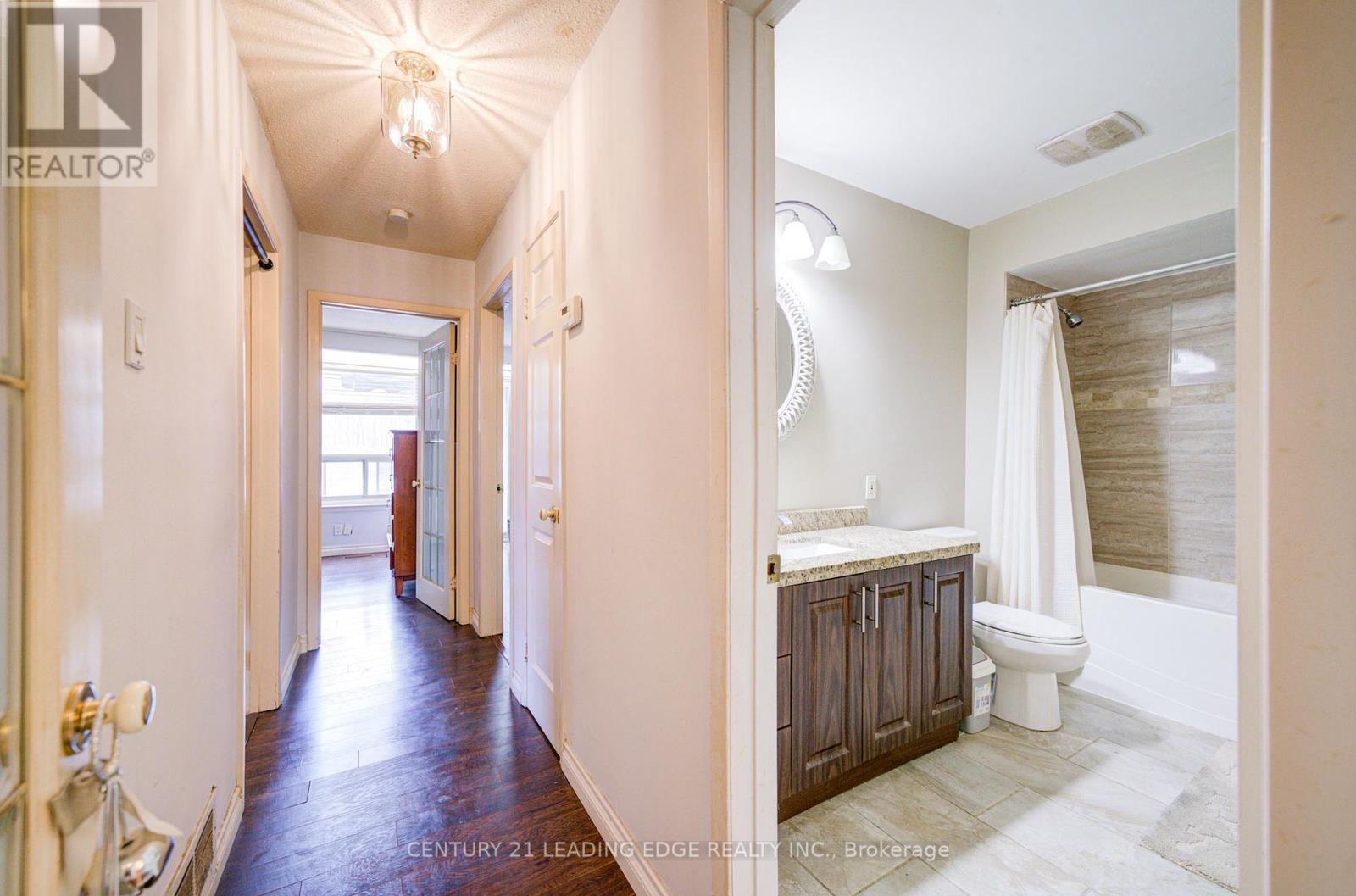 7 Lebos Road, Toronto, Ontario  M2H 2L8 - Photo 17 - C12031490