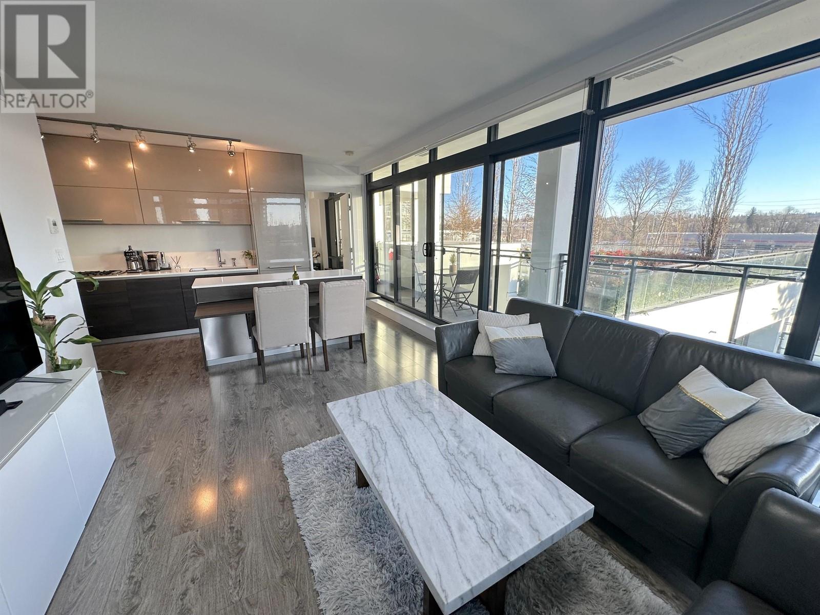 Listing Picture 12 of 36 : 406 2378 ALPHA AVENUE, Burnaby / 本拿比 - 魯藝地產 Yvonne Lu Group - MLS Medallion Club Member