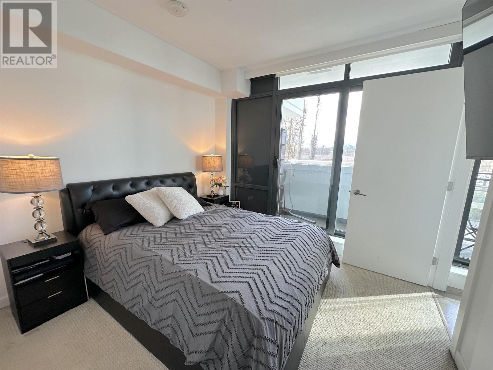 Listing Picture 15 of 36 : 406 2378 ALPHA AVENUE, Burnaby / 本拿比 - 魯藝地產 Yvonne Lu Group - MLS Medallion Club Member