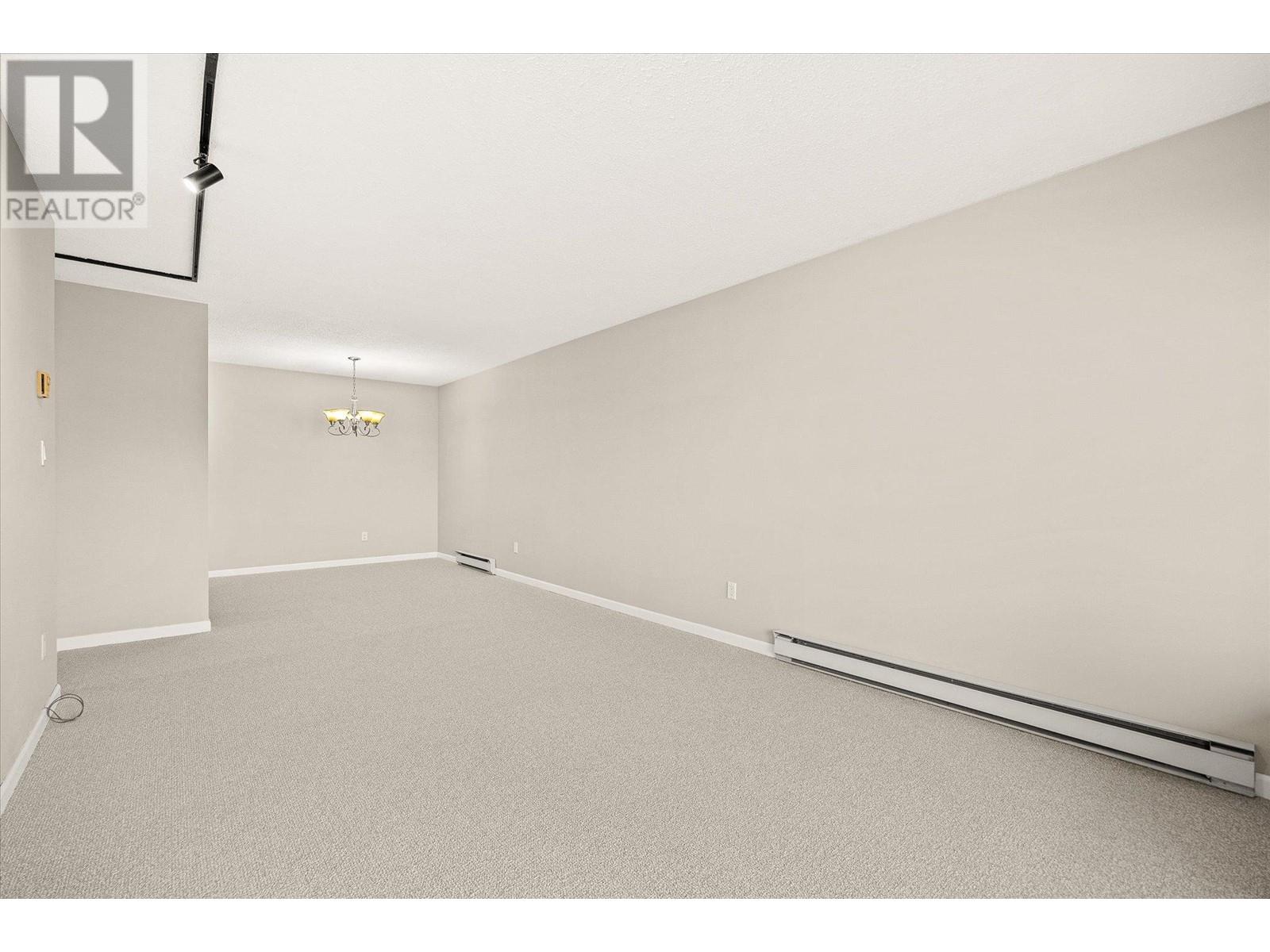 200 Gerstmar Road Unit# 10, Kelowna, British Columbia  V1X 4A7 - Photo 12 - 10332869