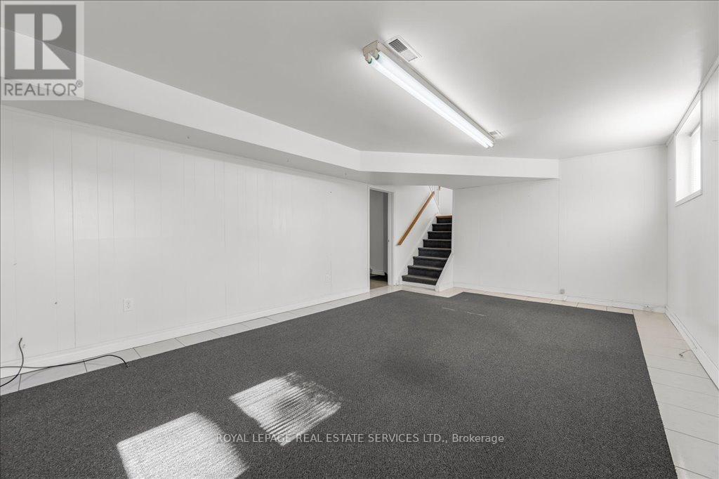 525 Seymour Drive, Oakville, Ontario  L6L 3K2 - Photo 25 - W12031508