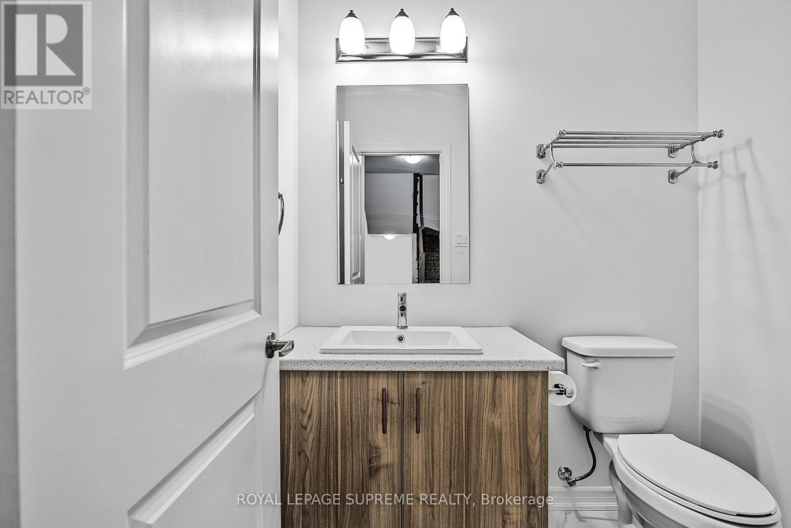 101 Sebastian Street, Blue Mountains, Ontario  N0H 1J0 - Photo 13 - X12031514