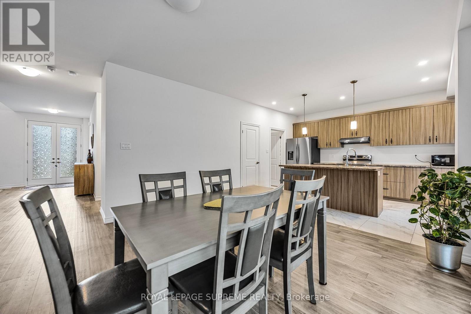 101 Sebastian Street, Blue Mountains, Ontario  N0H 1J0 - Photo 15 - X12031514