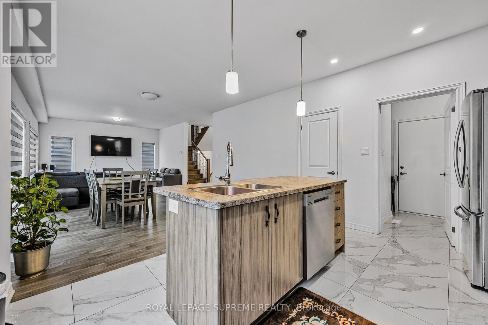 101 Sebastian Street, Blue Mountains, Ontario  N0H 1J0 - Photo 17 - X12031514