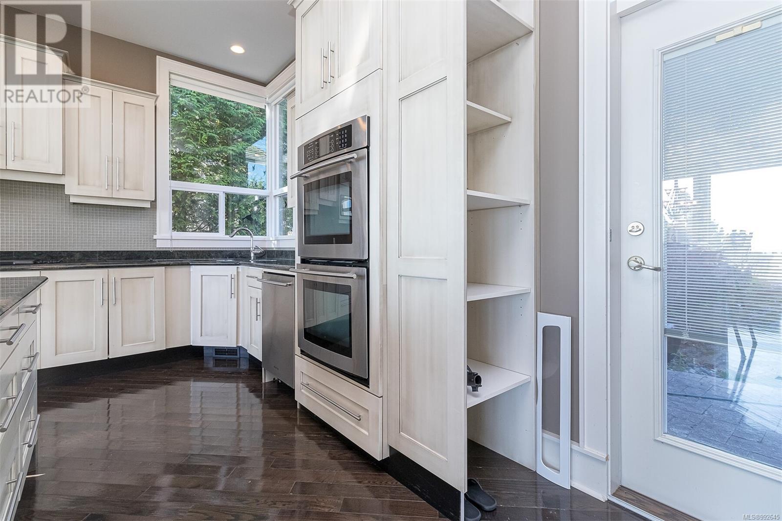 3554 Collingwood Dr, Nanoose Bay, British Columbia  V9P 9G4 - Photo 17 - 992645