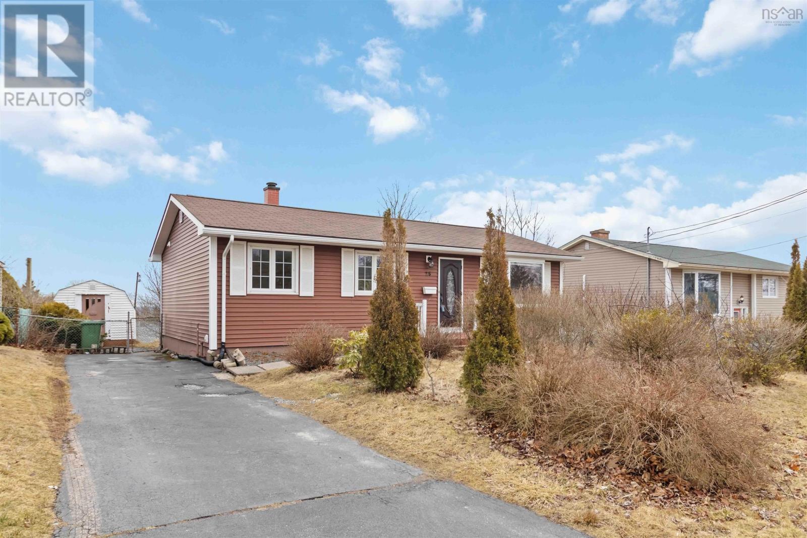 25 Elm Street, Dartmouth, Nova Scotia  B2W 2K4 - Photo 2 - 202505390