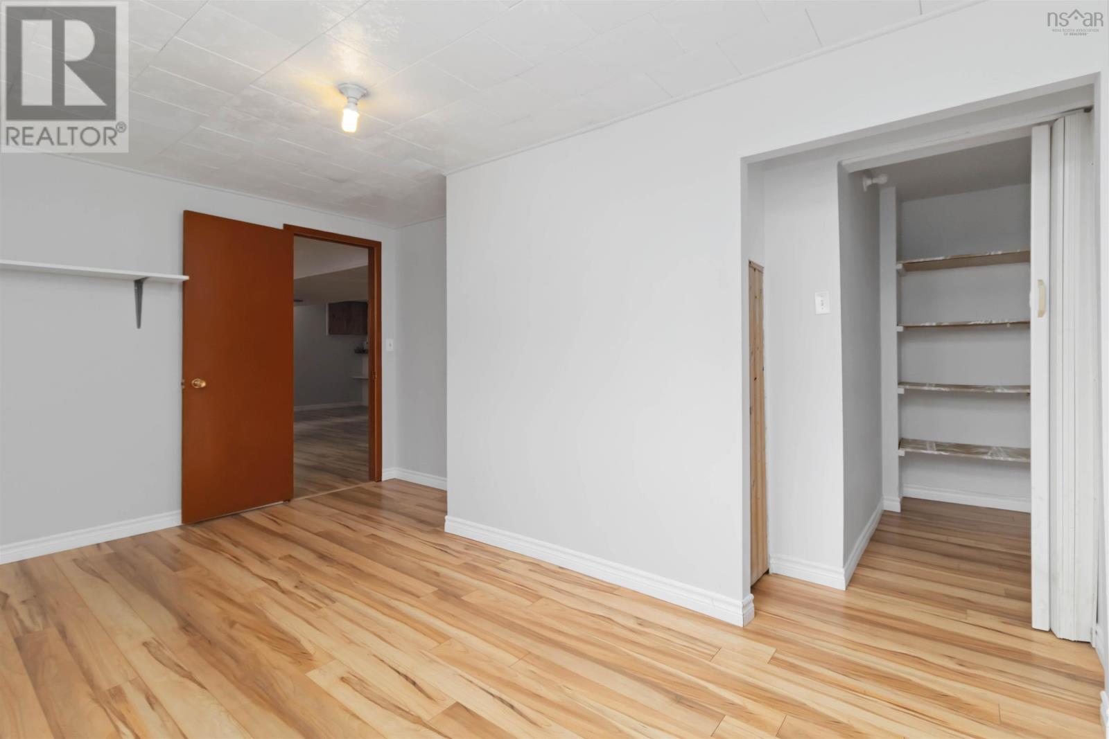 25 Elm Street, Dartmouth, Nova Scotia  B2W 2K4 - Photo 28 - 202505390