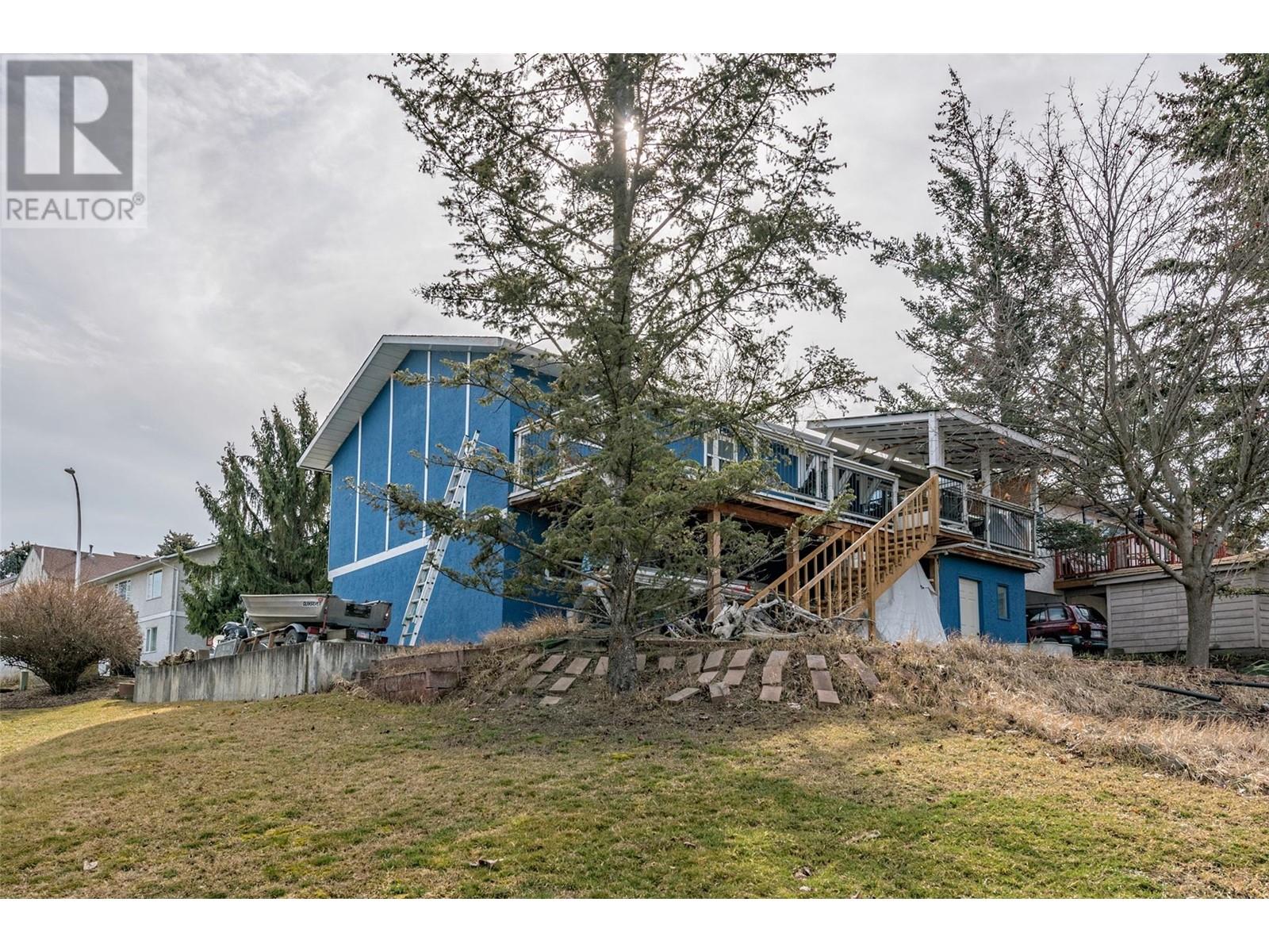4113 Westview Place, Vernon, British Columbia  V1T 8W2 - Photo 24 - 10338290