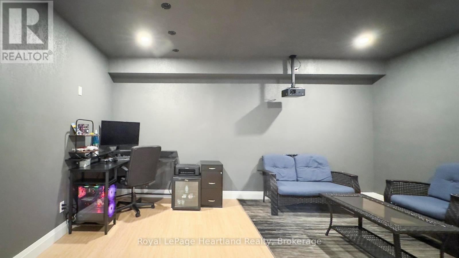 84339 Kent Line, Huron East, Ontario  N0G 1H0 - Photo 40 - X12031740