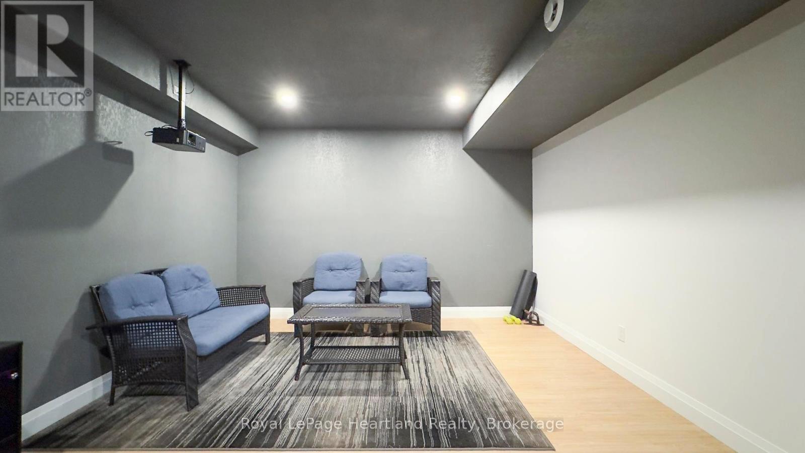 84339 Kent Line, Huron East, Ontario  N0G 1H0 - Photo 41 - X12031740