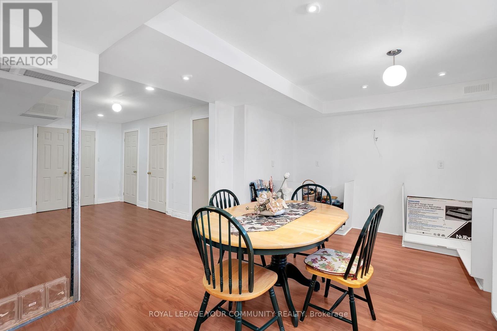 176 Laurentian Boulevard, Vaughan, Ontario  L6A 2V6 - Photo 23 - N12031021