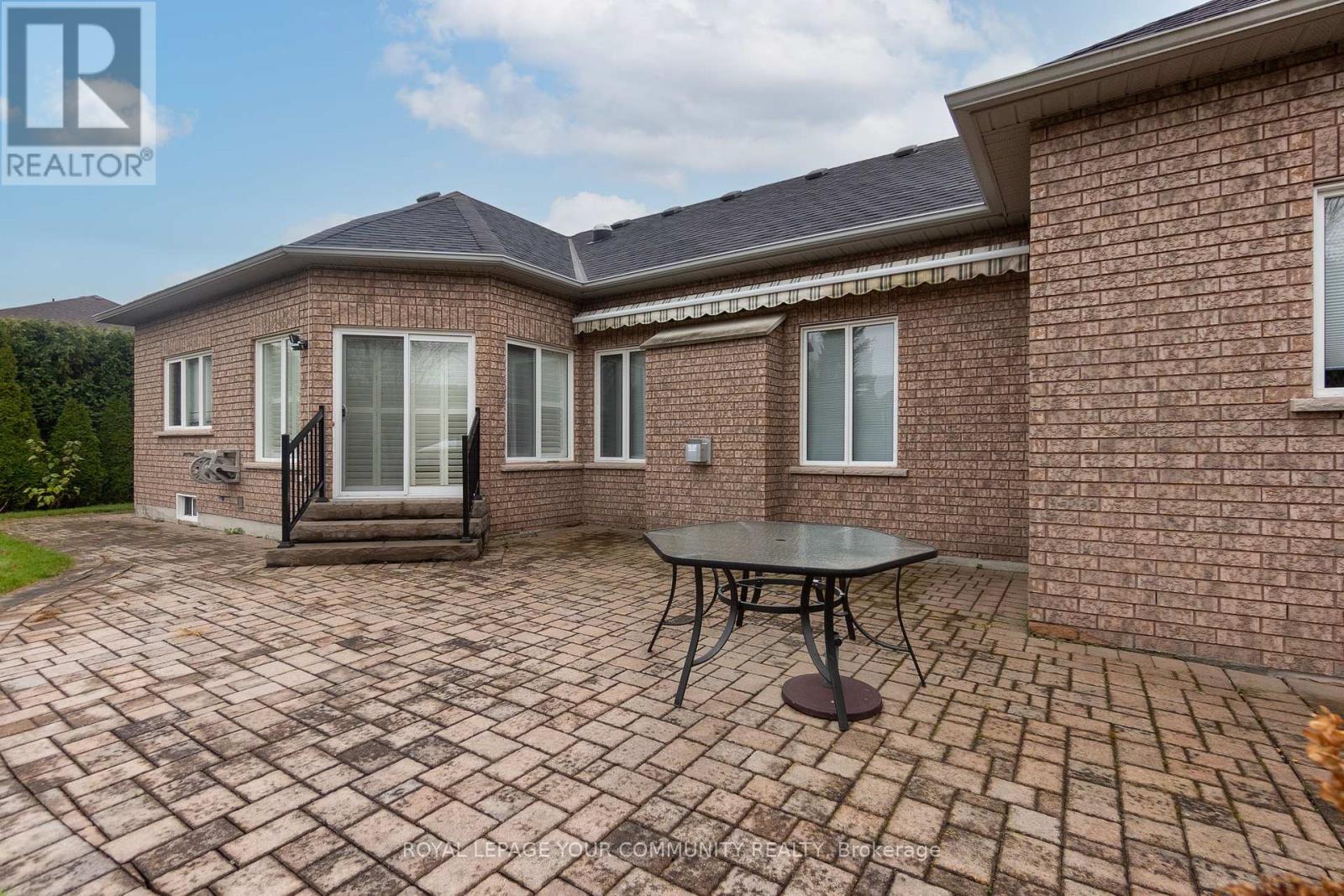 176 Laurentian Boulevard, Vaughan, Ontario  L6A 2V6 - Photo 25 - N12031021