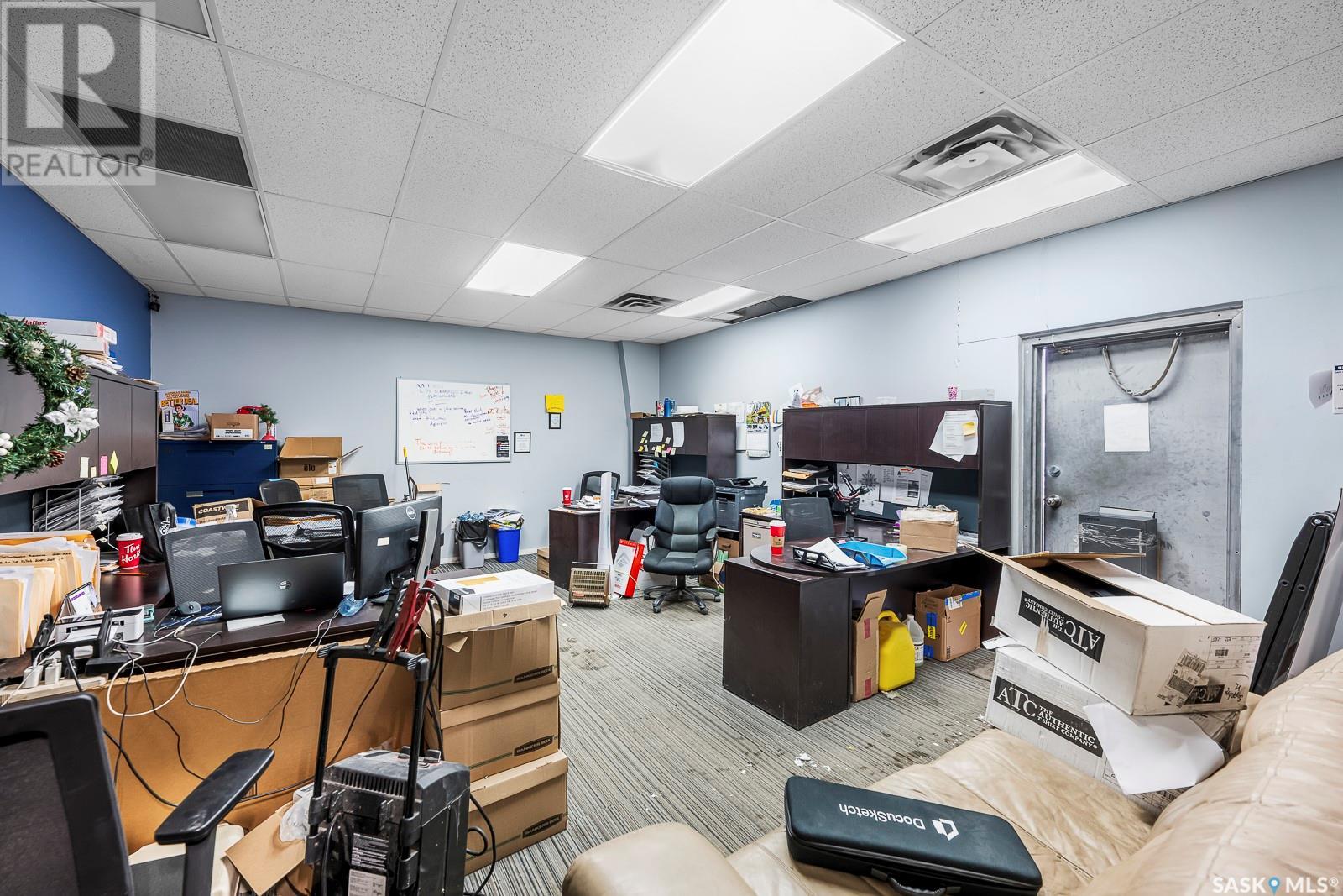 305 Dewdney Avenue, Regina, Saskatchewan  S4N 0E7 - Photo 16 - SK999243