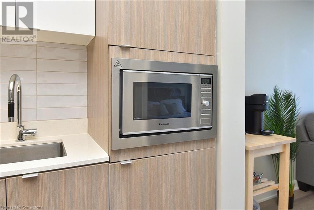 5220 Dundas Street Unit# D509, Burlington, Ontario  L7L 0J4 - Photo 10 - 40692209